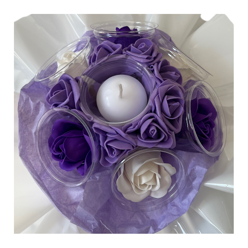 Bouquet anniversaire : fleurs de savon Violet