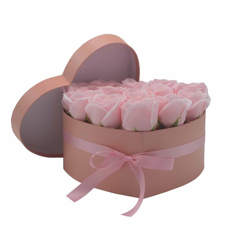 Coffret coeur de 13 Roses de savon : Rose