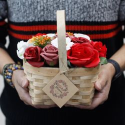 Bouquet fleurs de Savon et son panier en Osier- Lilas